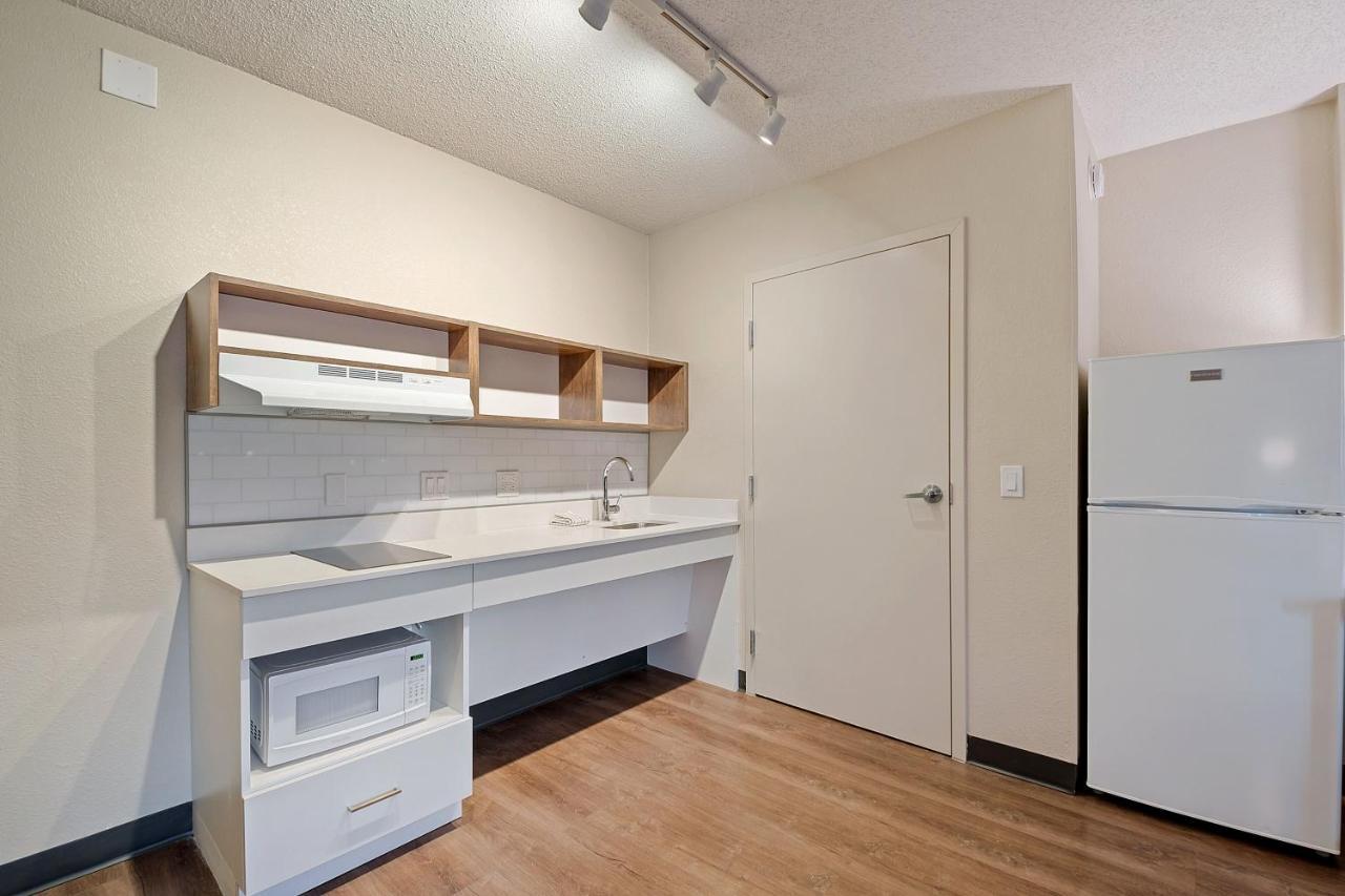 Extended Stay America Suites - Miami - Airport - Blue Lagoon מראה חיצוני תמונה