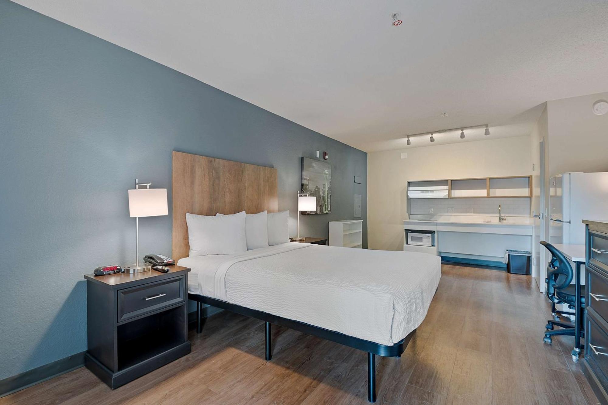 Extended Stay America Suites - Miami - Airport - Blue Lagoon מראה חיצוני תמונה