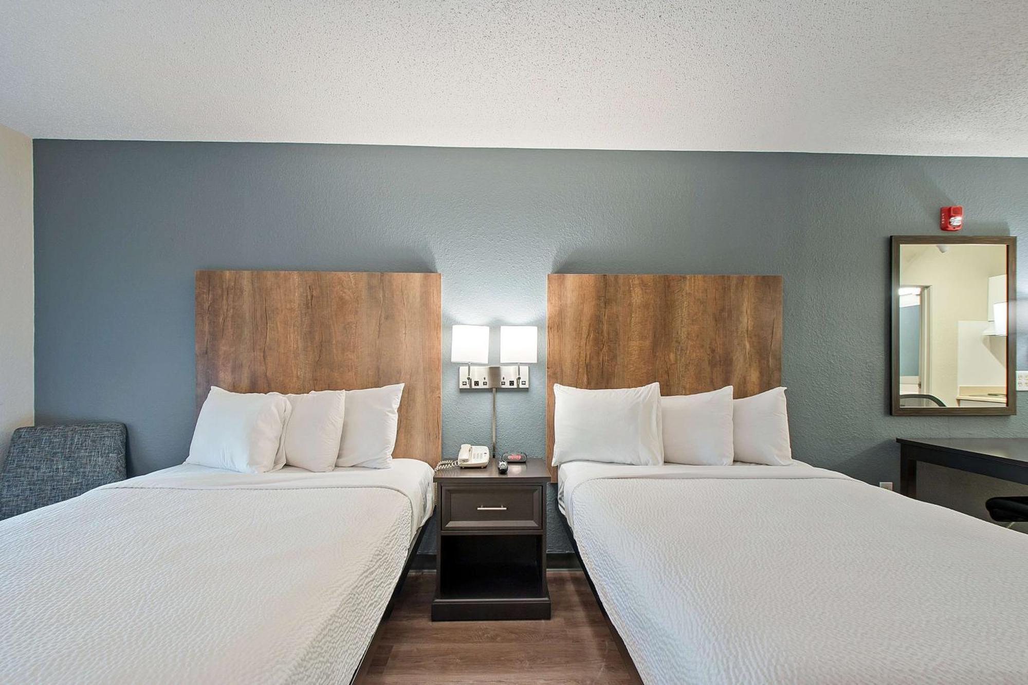 Extended Stay America Suites - Miami - Airport - Blue Lagoon מראה חיצוני תמונה