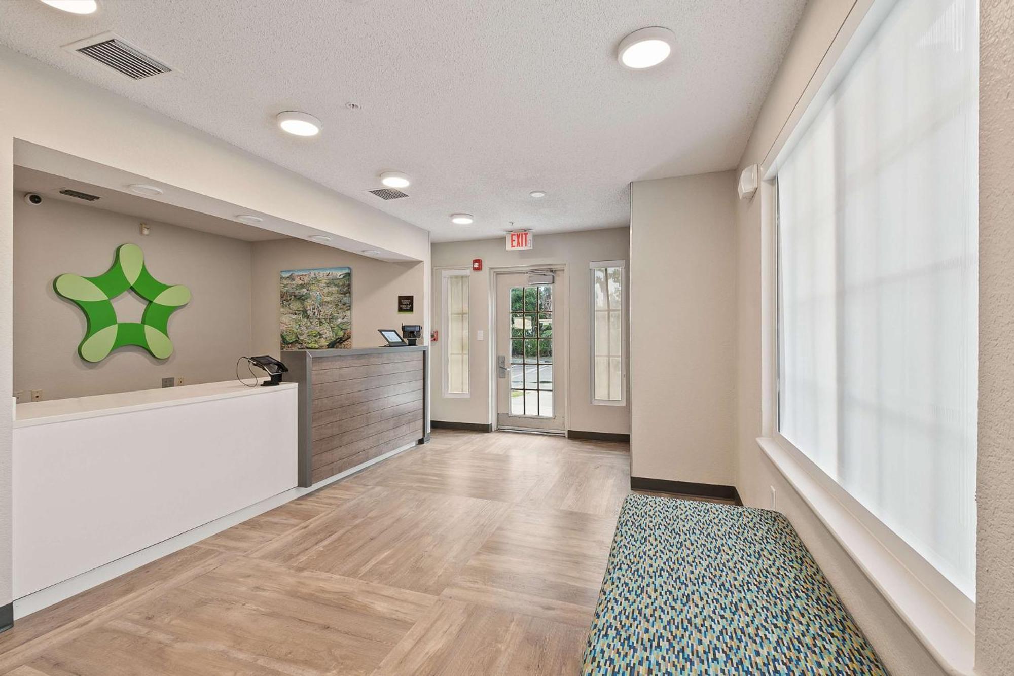 Extended Stay America Suites - Miami - Airport - Blue Lagoon מראה חיצוני תמונה