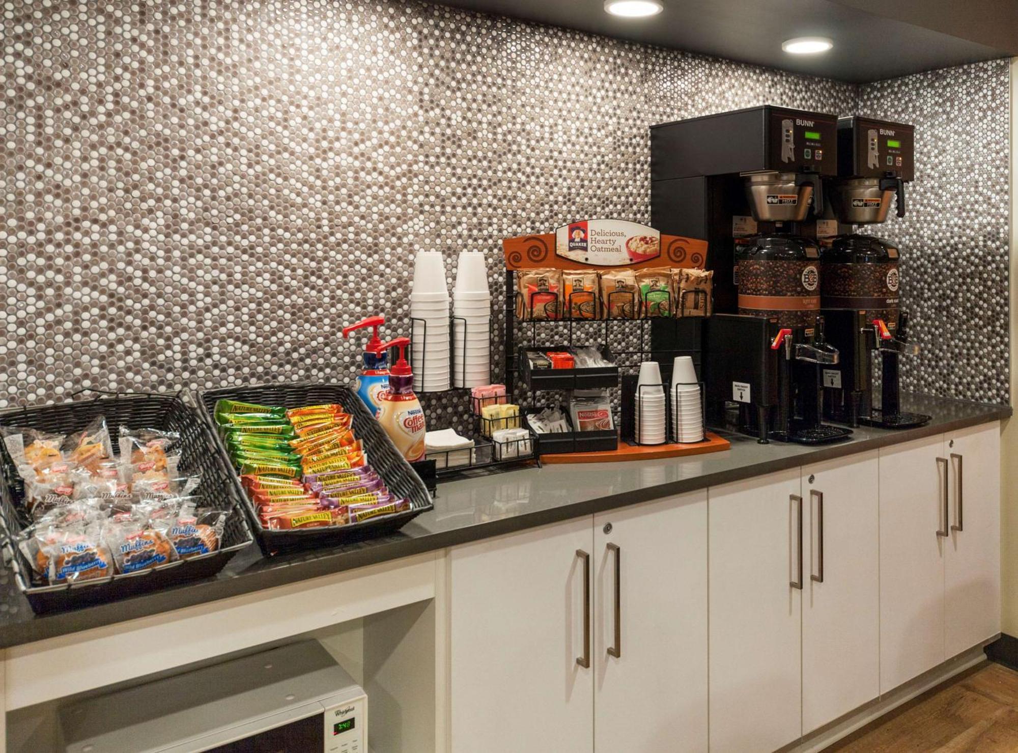 Extended Stay America Suites - Miami - Airport - Blue Lagoon מראה חיצוני תמונה